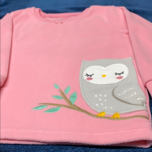 Pink velour top w embroidered owl - Picture 2 of 2